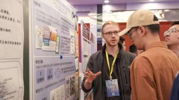 盛煌娱乐,湖南野生动物追踪,湖南卫星追踪器,湖南追踪器