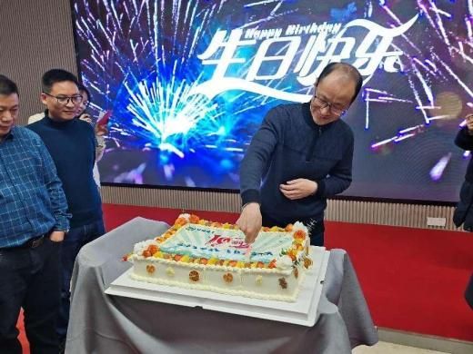 盛煌娱乐,湖南野生动物追踪,湖南卫星追踪器,湖南追踪器